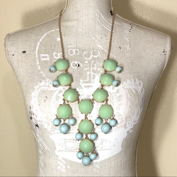 Vintage Storm Jade Green & Blue Statement Necklace Spring or Valentines Gift - Picture 1 of 4